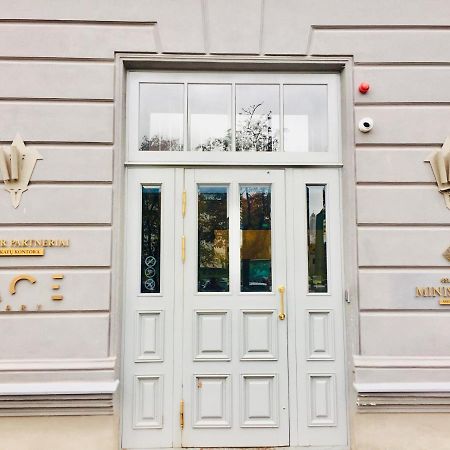 Loft In City Center-Prime Rentals Kaunas Ngoại thất bức ảnh